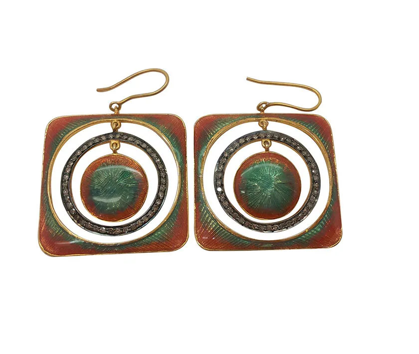 Square russet enamel earrings with concentric ring motifs