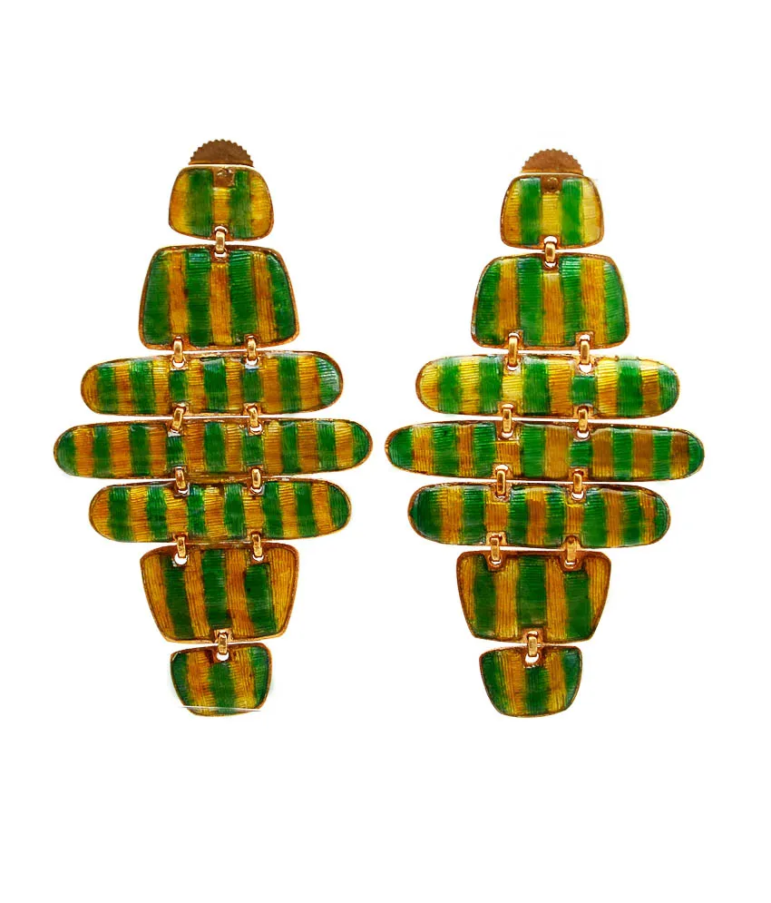 Flat woven-lattice earrings in green enamel and gold tone, front view